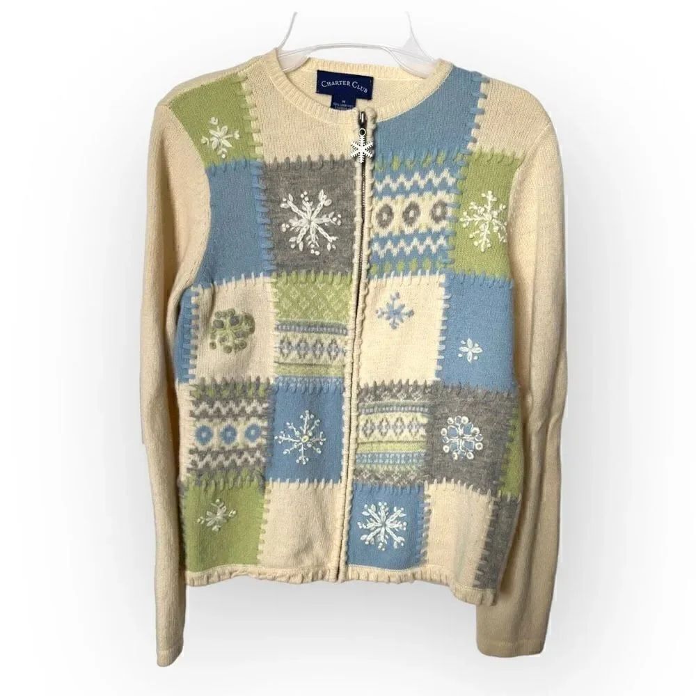 Charter Club Cream full zip Sweater Size m 100% lambswool snowflake design
